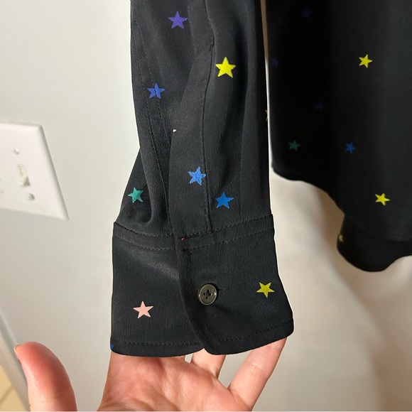 Rails Kate Star Print Silk Blouse In Rainbow Stars Black - Picture 5 of 9